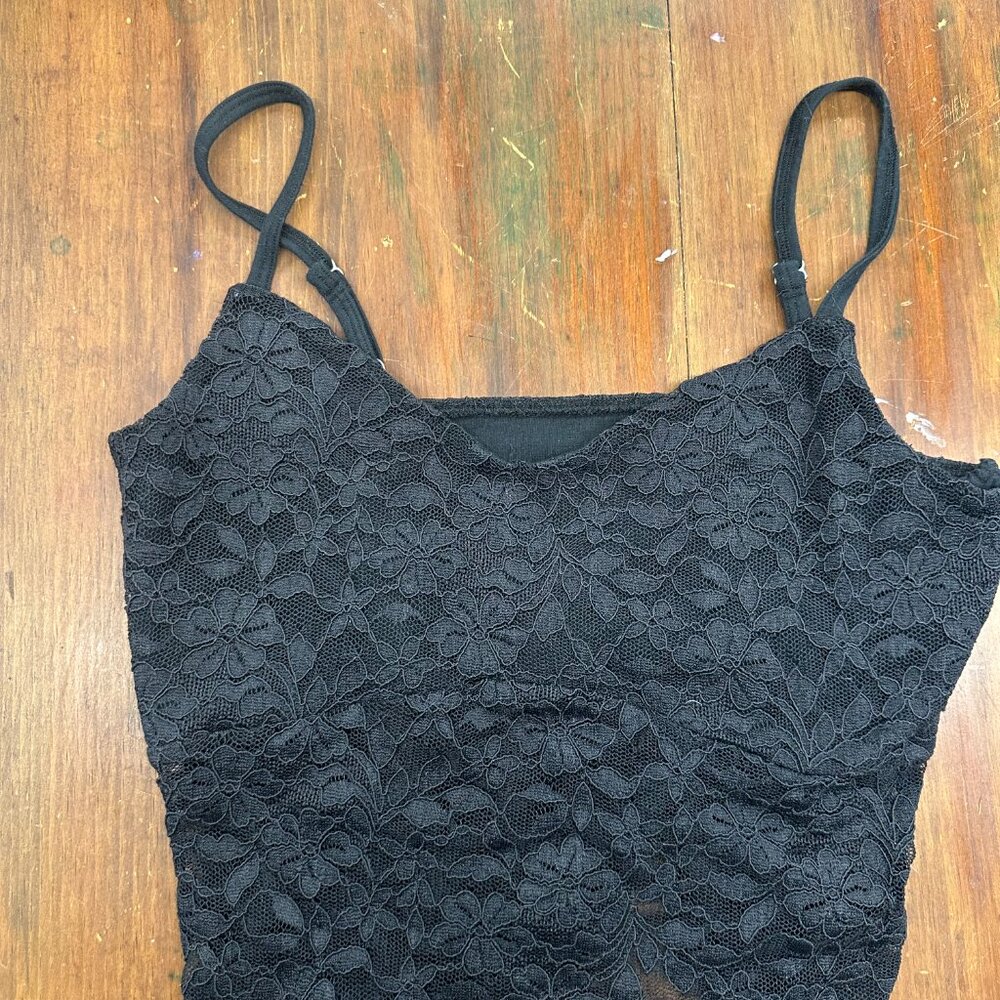 All Over Lace Cami Top - Hollister